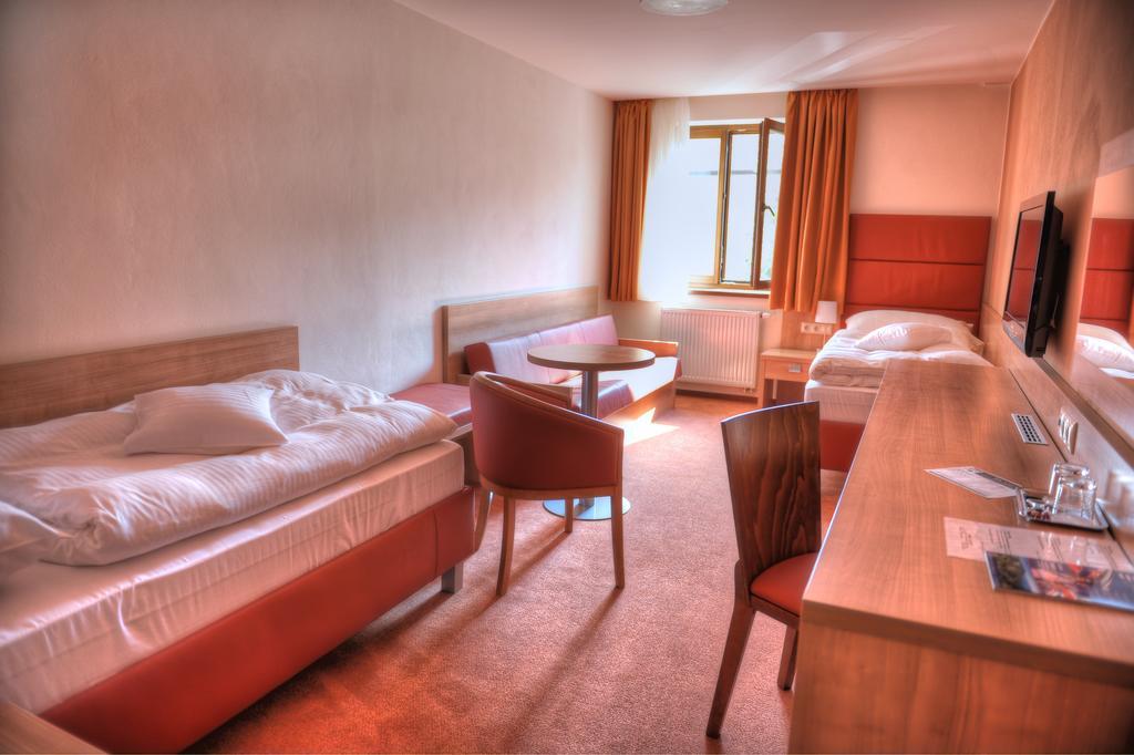 Hotel Club Kežmarok エクステリア 写真