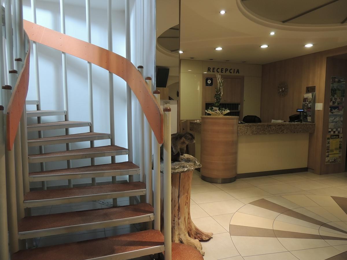 Hotel Club Kežmarok エクステリア 写真