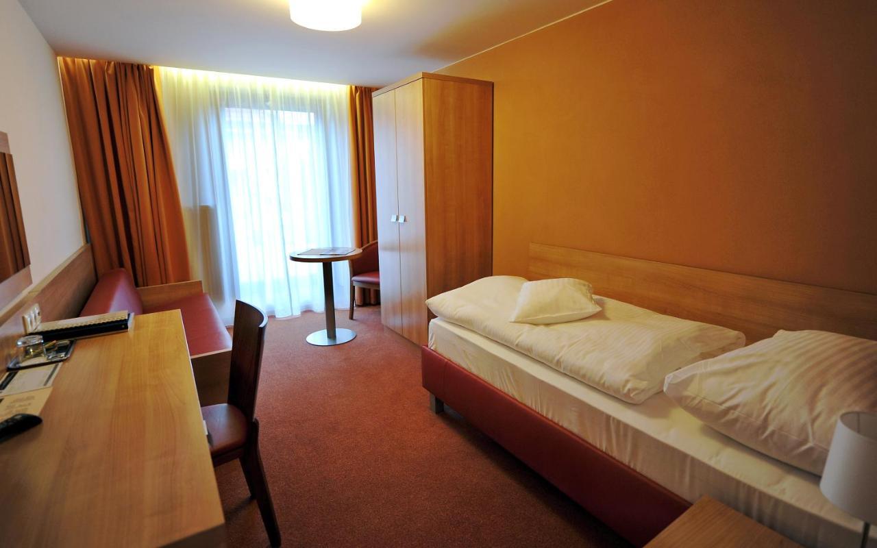 Hotel Club Kežmarok エクステリア 写真